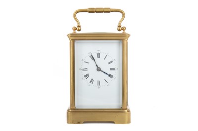 Lot 608 - CARRIAGE CLOCK