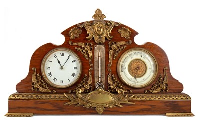 Lot 611 - OAK DESK CLOCK/WEATHER STATION COMPENDIUM