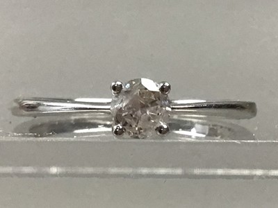 Lot 229 - NINE CARAT WHITE GOLD SOLITAIRE RING