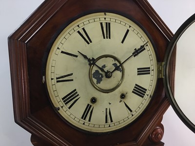 Lot 311 - WALL CLOCK