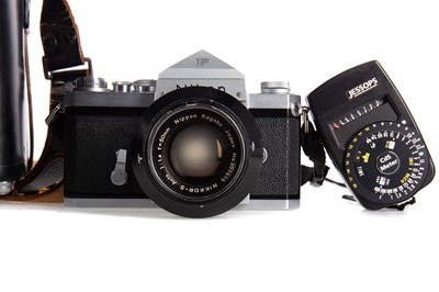 Lot 620 - NIKON F CAMERA