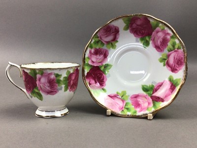 Lot 424 - ROYAL WORCESTER DAISY COFFEE SERVICE