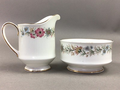 Lot 425 - PARAGON FRAGRANCE PART TEA SERVICE