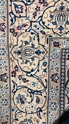 Lot 1154 - NAIN RUG