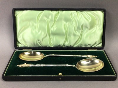 Lot 526 - SILVER PLATED SERVING SPOON SET