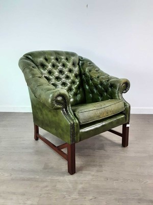 Lot 533 - GREEN BUTTON BACK CHAIR