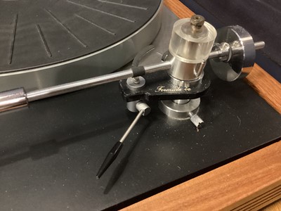 Lot 473 - LINN PRODUCTS OF GLASGOW, SONDEK LP12 TURNTABLE