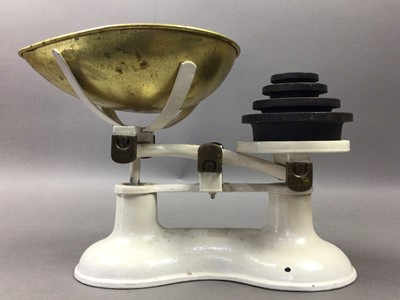 Lot 639 - SET OF KITCHEN SCALES