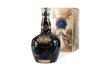 Lot 178 - CHIVAS ROYAL SALUTE 21 YEAR OLD EMERALD FLAGON