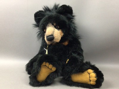 Lot 611 - LOT OF CHARLIE BEARS