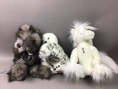 Lot 614 - LOT OF CHARLIE BEARS