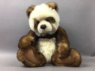 Lot 615 - LOT OF CHARLIE BEARS