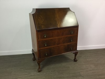 Lot 627 - WALNUT BUREAU