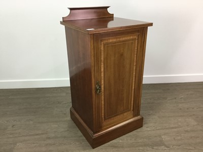 Lot 263A - INLAID MAHOGANY POT CUPBOARD