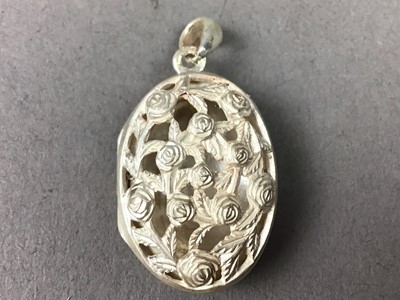 Lot 77 - COLLECTION OF SILVER AND OTHER JEWELLERY