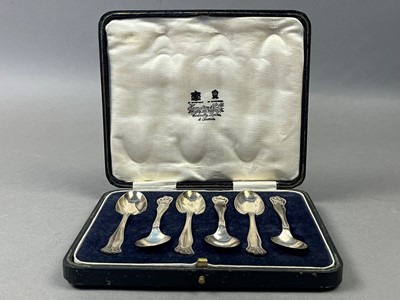 Lot 131 - TWO SETS OF SILVER TEASPOONS