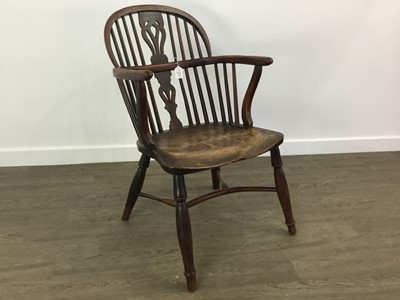 Lot 825 - SMALL YEW & ELM WINDSOR CHAIR