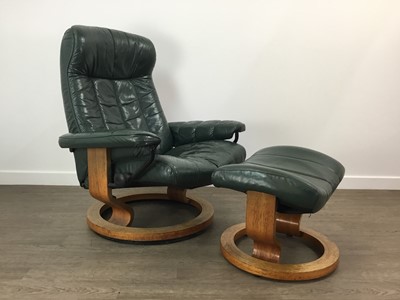 Lot 139 - GREEN LEATHER STRESSLESS SWIVEL CHAIR