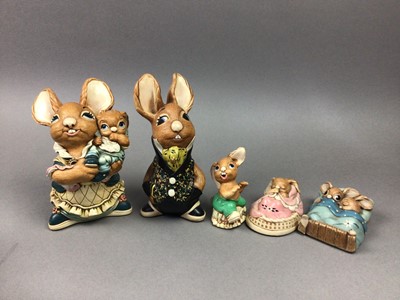 Lot 48 - COLLECTION OF PENDELFIN FIGURES