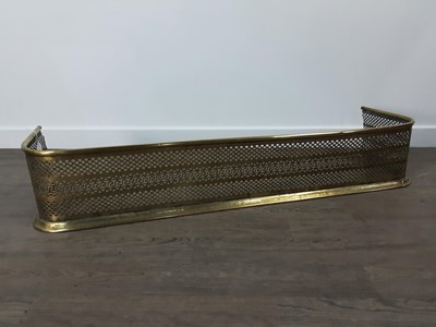 Lot 146 - VICTORIAN BRASS FENDER