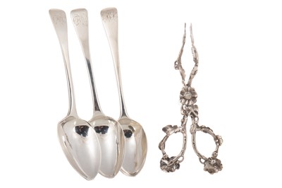 Lot 20 - COLLECTION OF SILVER TABLE APPOINTMENTS