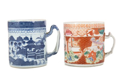 Lot 1177 - TWO 18TH CENTURY CHINESE TANKARD MUGS