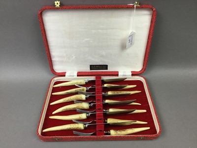 Lot 271 - SET OF MID CENTURY STEAK KNIVES AND FORKS