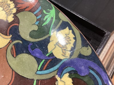 Lot 539 - FREDERICK RHEAD (BRITISH, 1880–1942) FOR WILEMAN & CO, FOLEY POTTERY 'INTARSIO' CHARGER