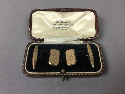 Lot 275 - PAIR OF NINE CARAT GOLD CUFLINKS