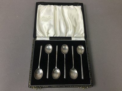 Lot 279 - COLLECTION OF SILVER AND SILVER PLATED WARE