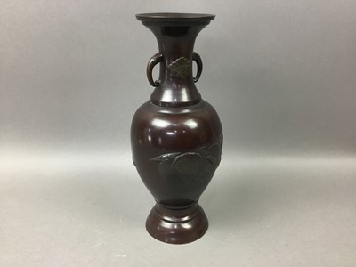 Lot 391 - CHINESE BRONZE VASE