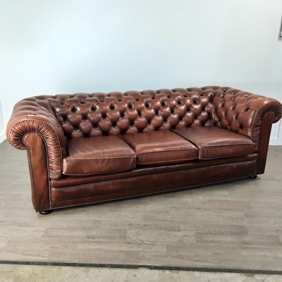 Lot 376 - CHESTERFIELD SETTEE