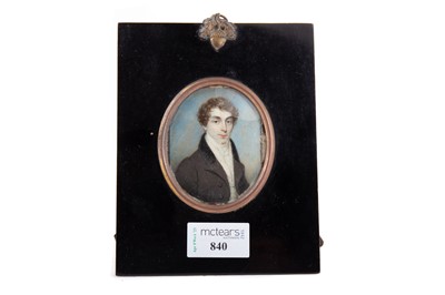 Lot 840 - REGENCY PORTRAIT MINIATURE OF A YOUNG GENTLEMAN