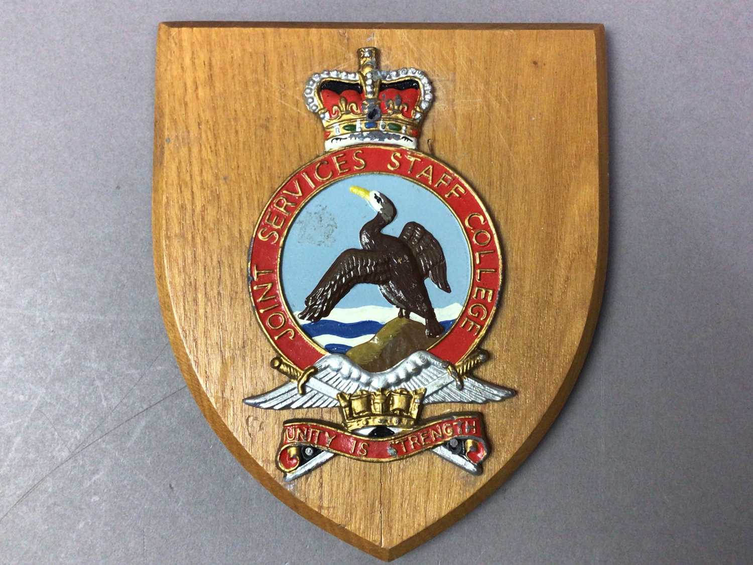 Lot 527 - SELECTION OF RAF WALL PLAQUES