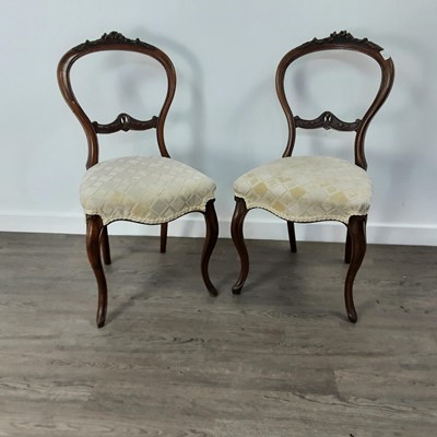 Lot 533 - PAIR OF VICTORIAN BALLOON BACK DINING CHAIRS