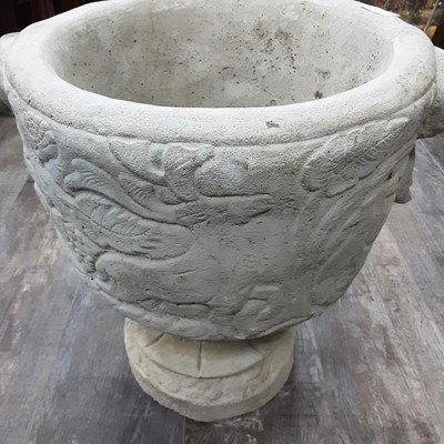 Lot 566 - COMPOSITE STONE GARDEN PLANTER