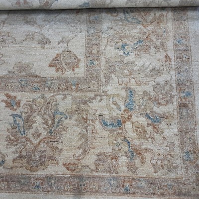 Lot 236 - WOOL RUG