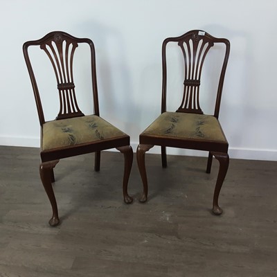 Lot 579 - SET OF FOUR MAHOGANY DINING CHAIRS