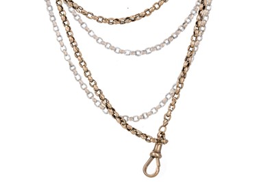 Lot 486 - GOLD GUARD CHAIN