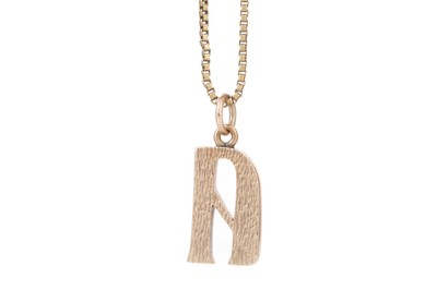 Lot 506 - GOLD INITIAL ‘A’ PENDANT