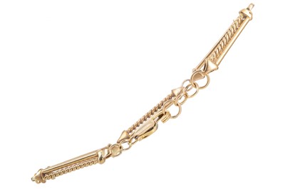 Lot 526 - NINE CARAT GOLD BRACELET