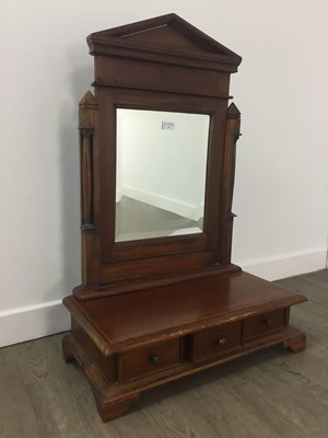 Lot 71 - REPRODUCTION DRESSING TABLE MIRROR