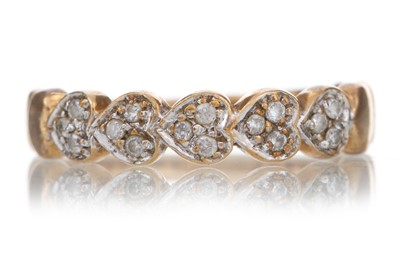 Lot 452 - DIAMOND HEART BAND