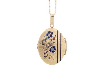 Lot 538 - GOLD ENAMELLED LOCKET