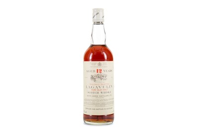 Lot 256 - LAGAVULIN 12 YEAR OLD WHITE HORSE 1980S 75CL