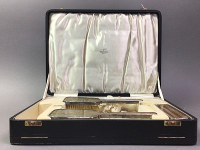 Lot 98 - ART DECO SILVER VANITY SET