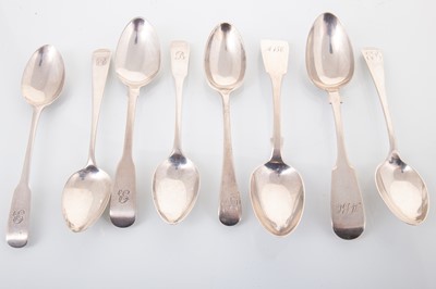 Lot 17 - COLLECTION OF SILVER TEASPOONS