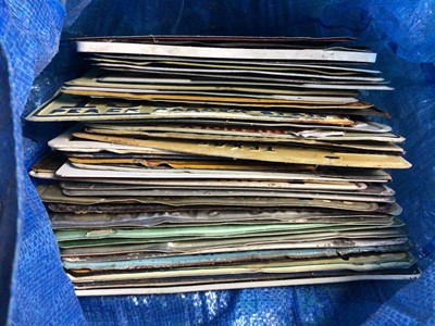 Lot 230 - COLLECTION OF AMERICAN LICENSE PLATES