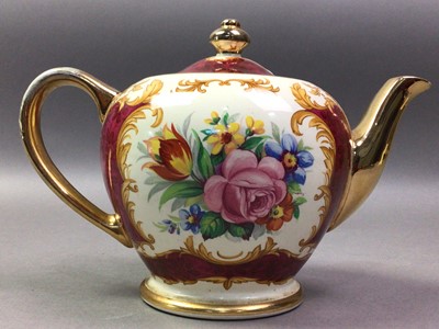 Lot 326 - SADLER TEA POT