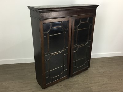 Lot 260 - MAHOGANY BOOKCASE TOP